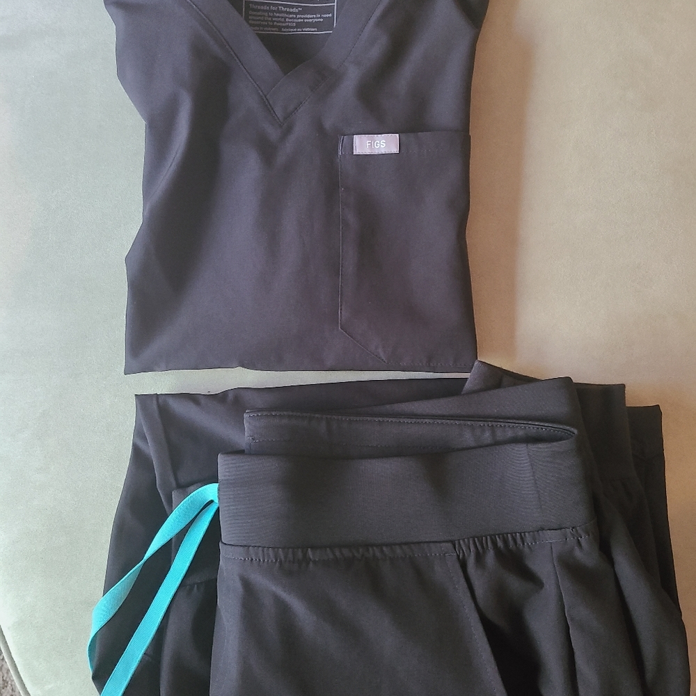 Figs Black Fion lite